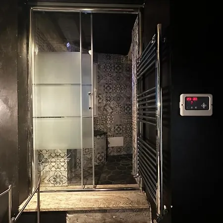 Dimora Del Ghetto شقة