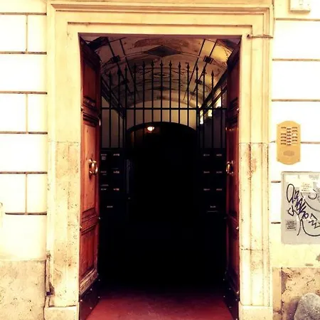 Dimora Del Ghetto شقة