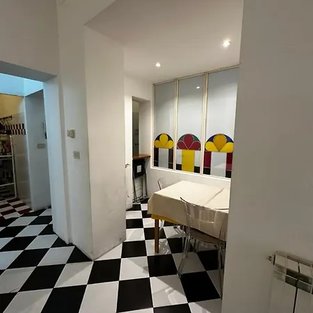 Lägenhet Dimora Del Ghetto